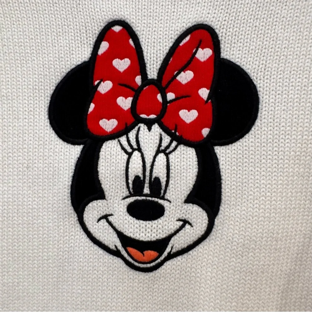 NWT Old Navy x Disney Minnie Mouse Graphic Pullover Sweater - 100% cotton